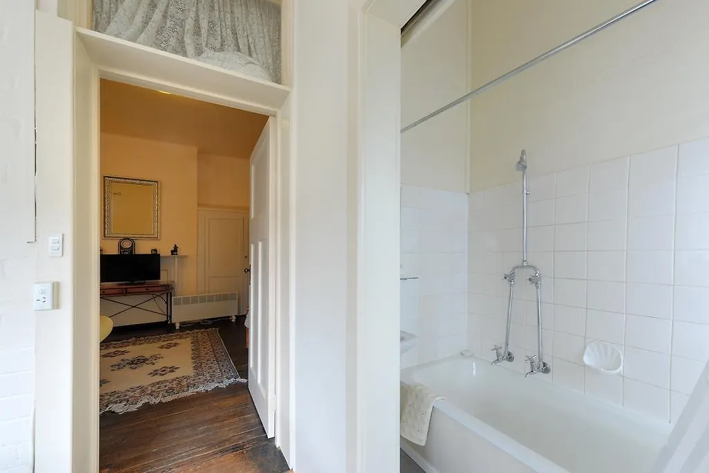 הובארט Edinburgh Gallery Bed & Breakfast