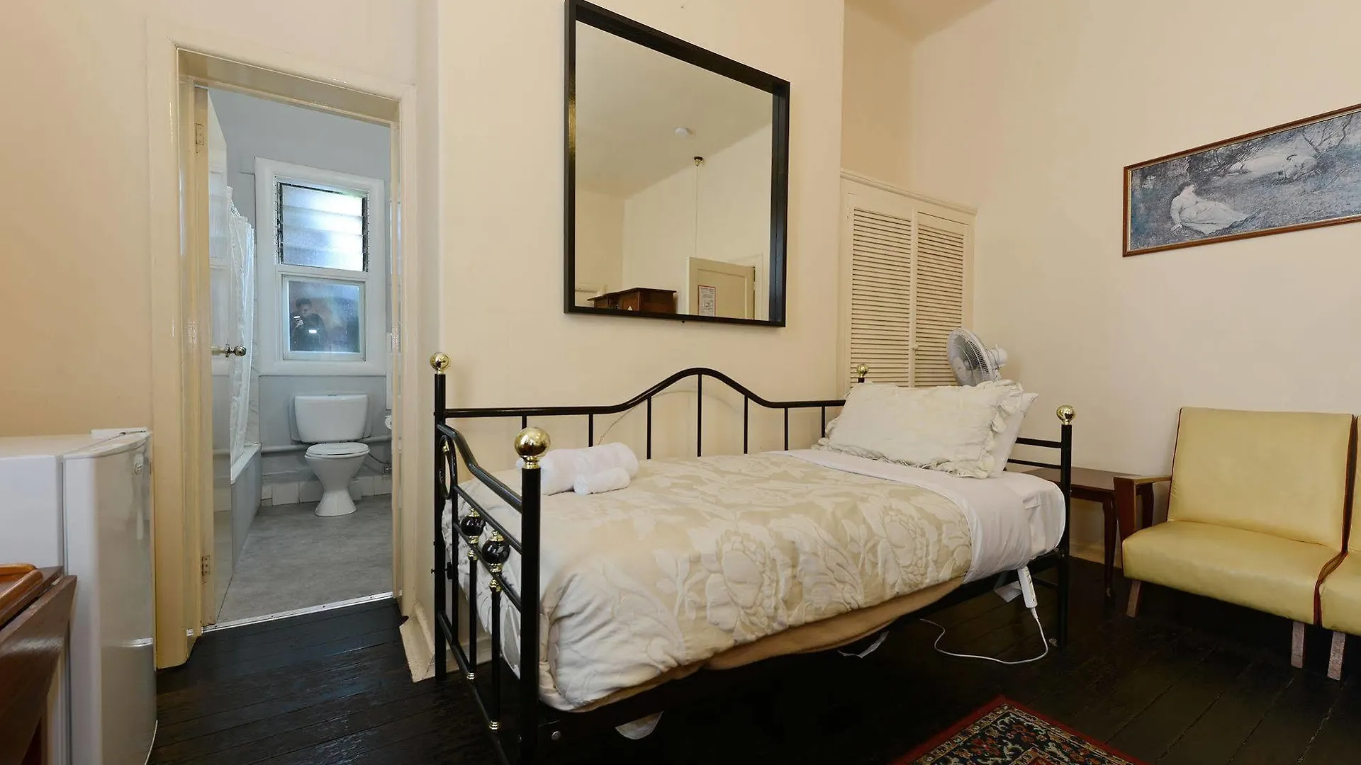 הובארט Edinburgh Gallery Bed & Breakfast